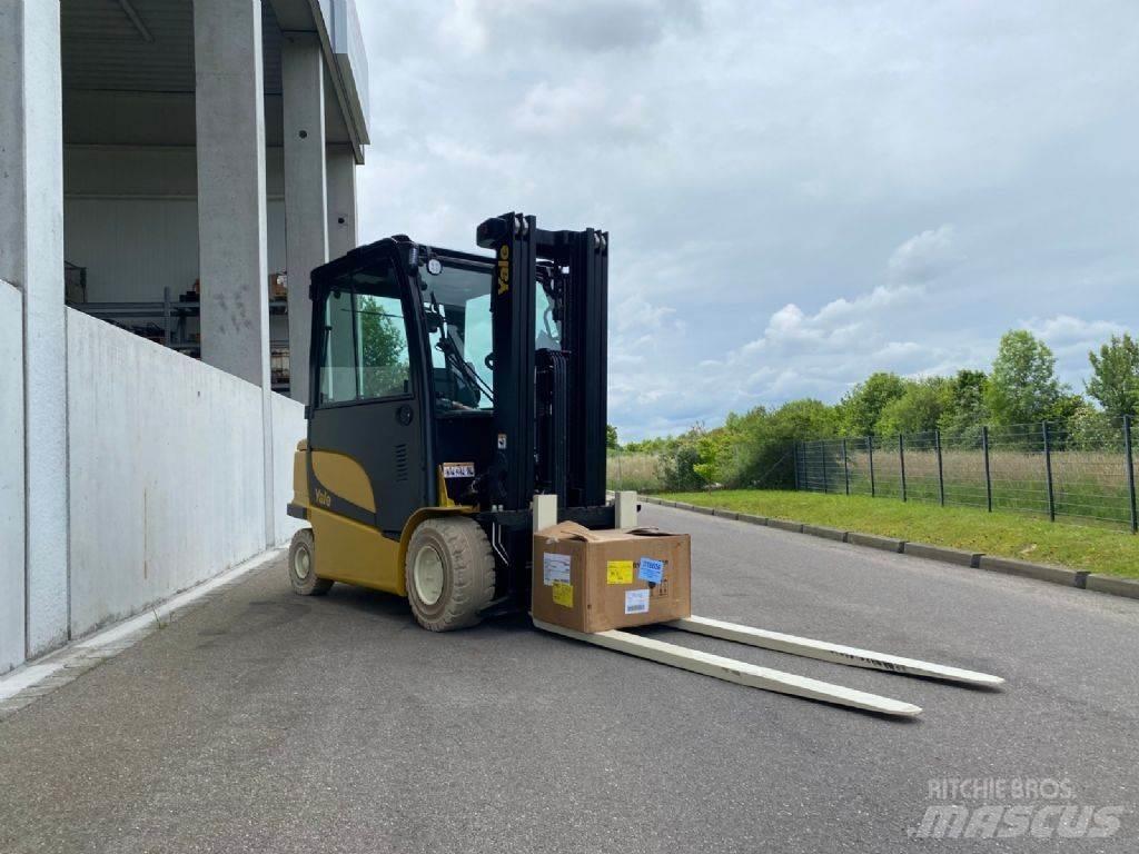 Yale ERP35VL Stivuitor electric