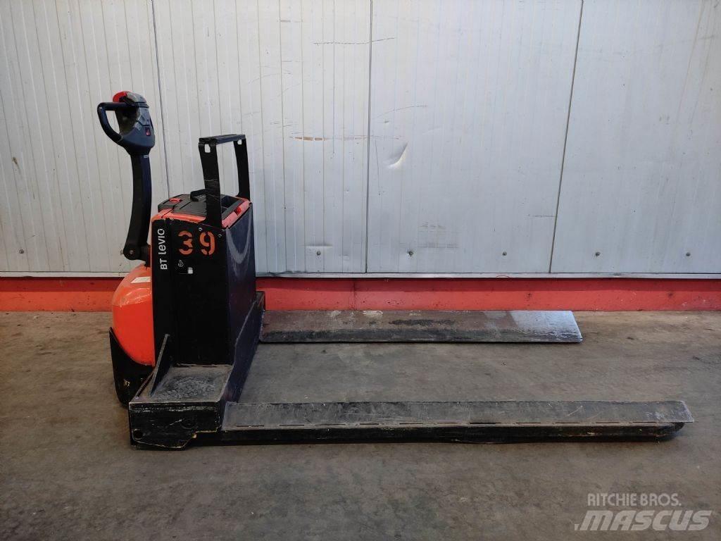 BT LWE 200 Transpaleta manuala
