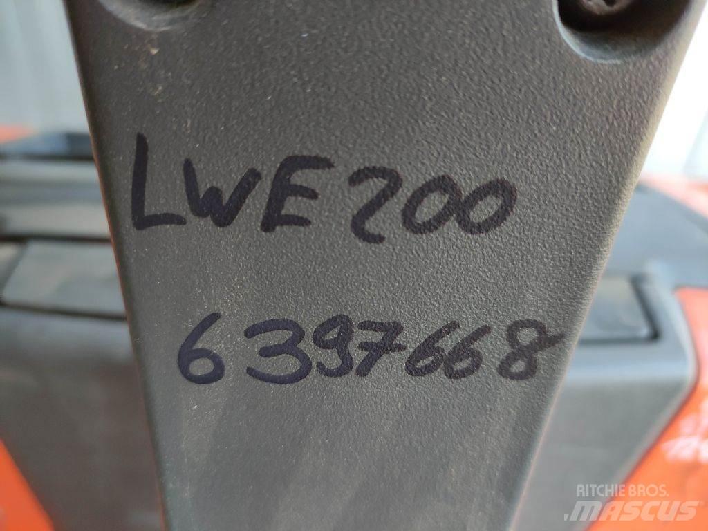 BT LWE200 Transpaleta manuala