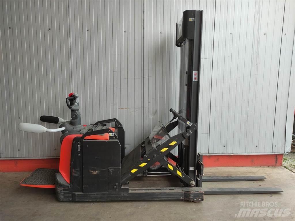 BT SPE120 XR Stivuitor cu catarg retractabil