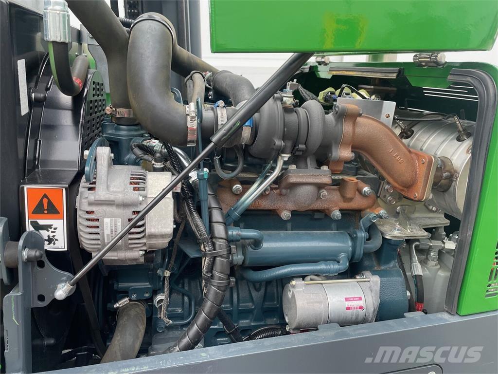 Combilift C4000 Încarcator lateral