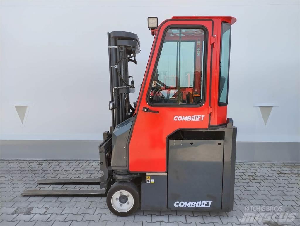 Combilift CBE3000 Stivuitor diesel