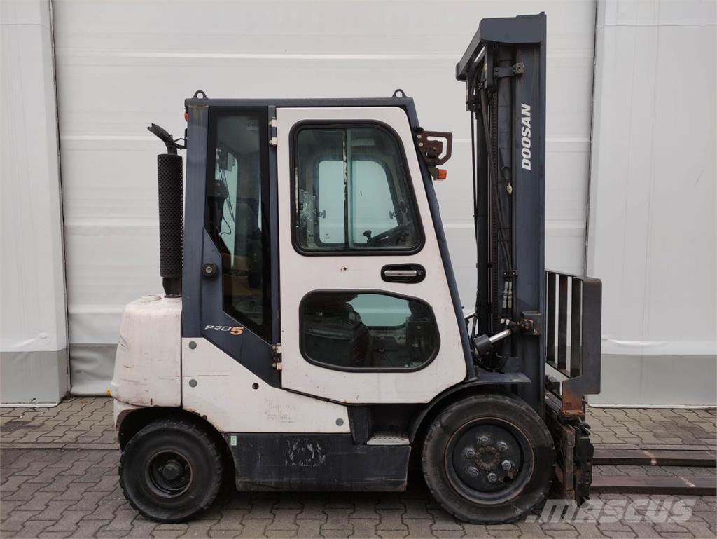 Doosan D25S-5 Stivuitor diesel