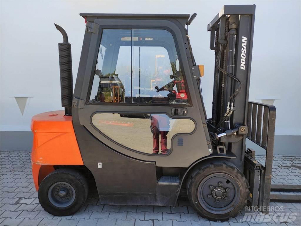Doosan D30 GP Stivuitor diesel
