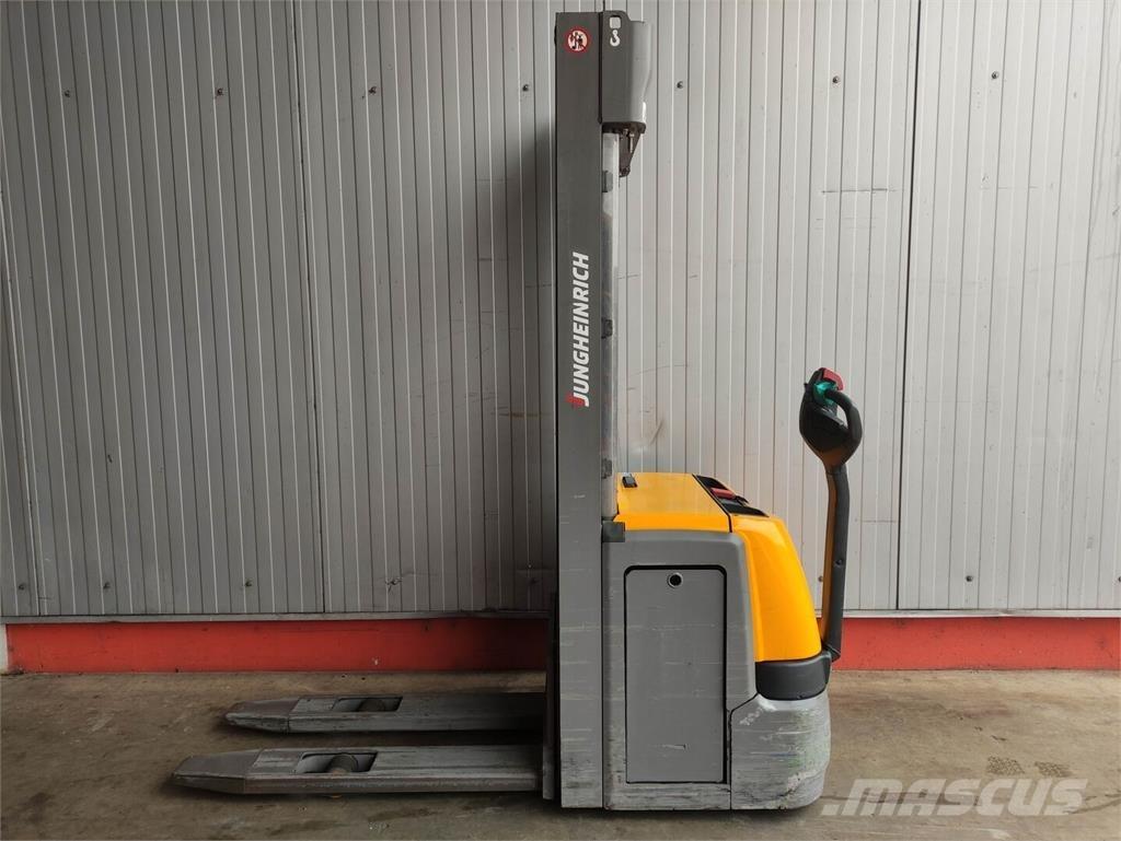 Jungheinrich EJC 214 Transpaleta manuala