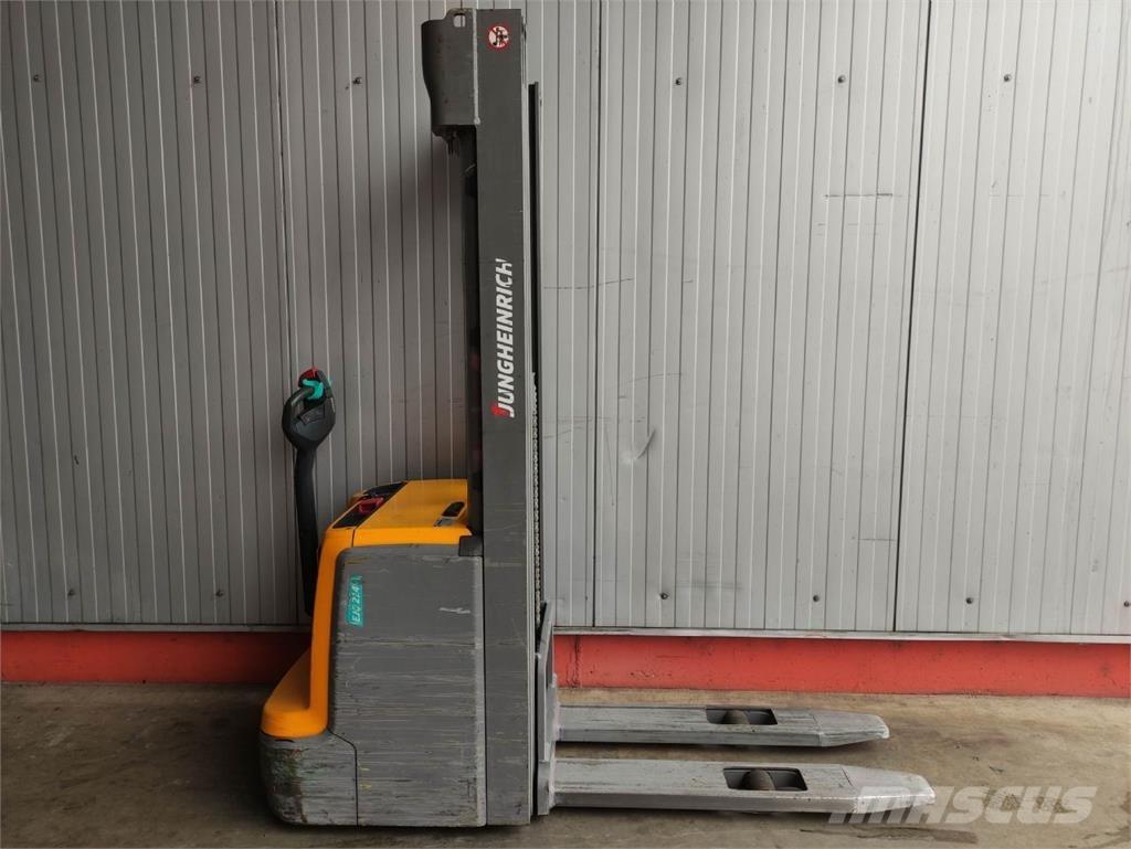 Jungheinrich EJC 214 Transpaleta manuala
