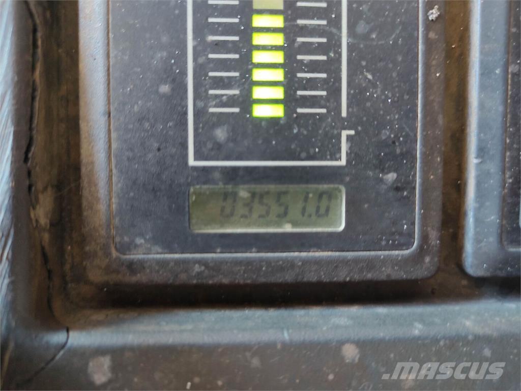 Jungheinrich ERE 120 Transpaleta manuala