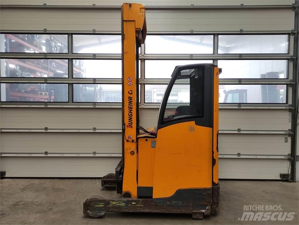 Jungheinrich ETM216 Stivuitor cu catarg retractabil