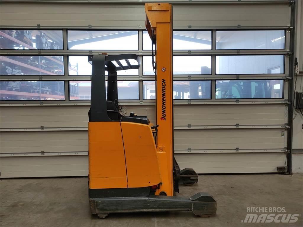 Jungheinrich ETV 214 Stivuitor cu catarg retractabil