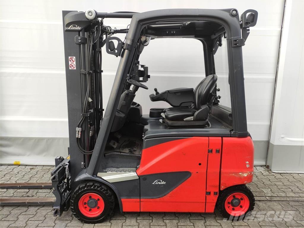 Linde E16PH-02-386 Stivuitor electric