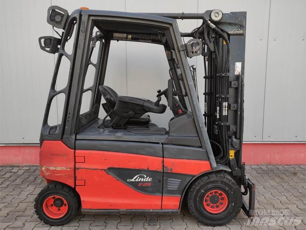 Linde E25-01-387 Stivuitor electric