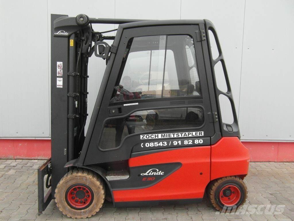 Linde E30-01-387 Stivuitor electric