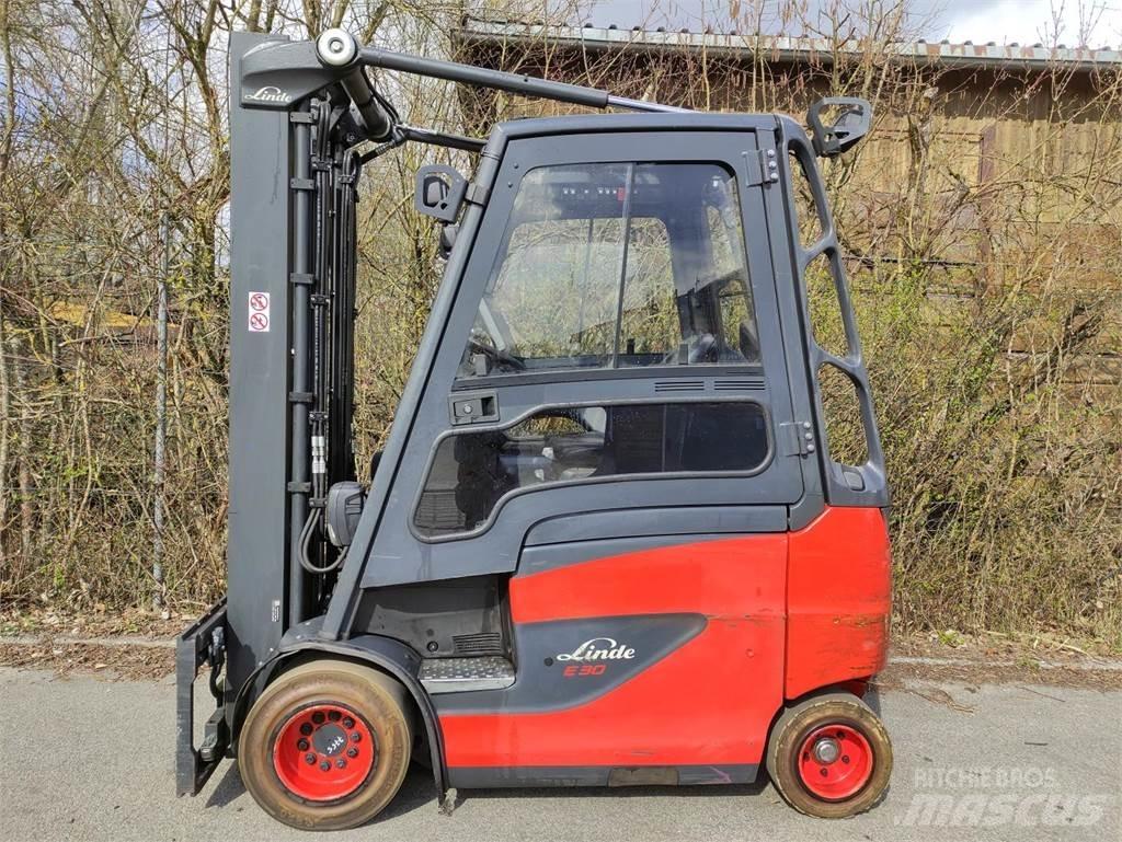 Linde E30H-01/600-387 Stivuitor electric