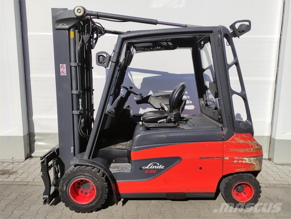 Linde E35L-01-387 Stivuitor electric