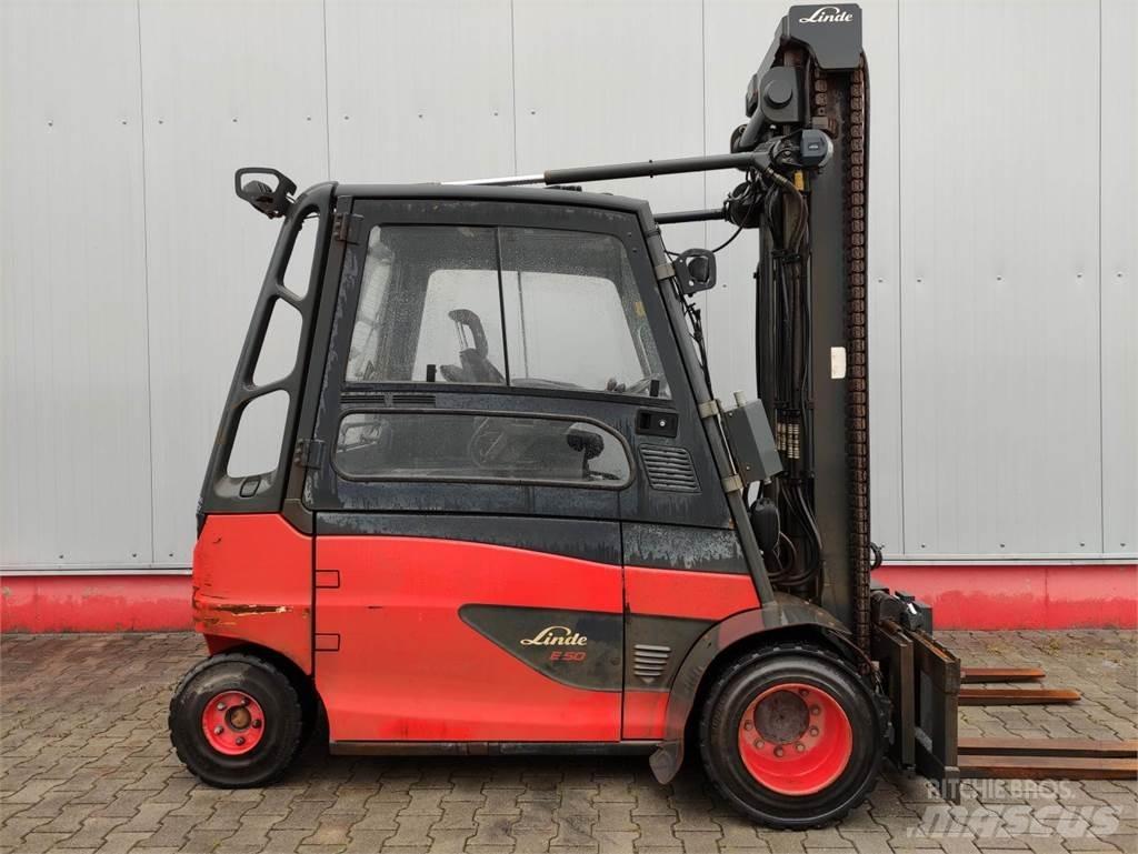 Linde E50HL-01-388 Stivuitor electric
