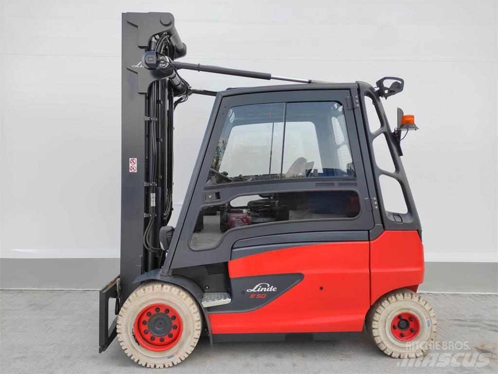 Linde E50HL-388 Stivuitor electric