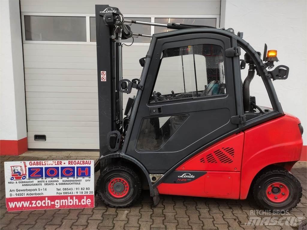 Linde H25D-02-392 EVO Stivuitor diesel