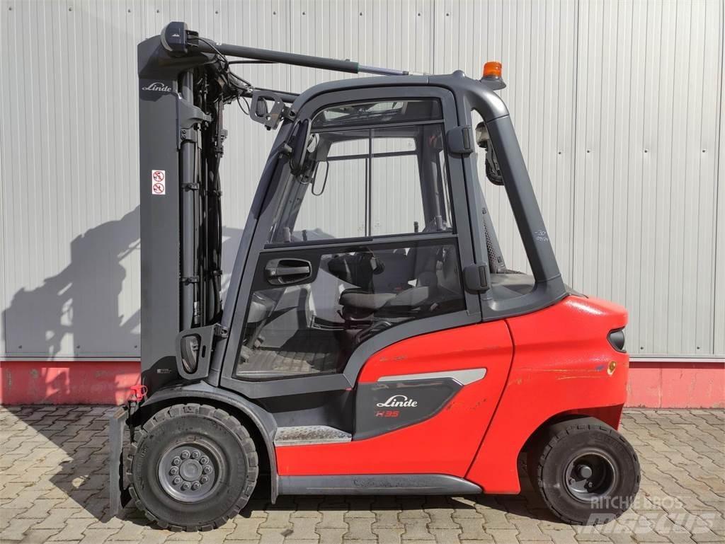 Linde H35-01-120 Stivuitor diesel
