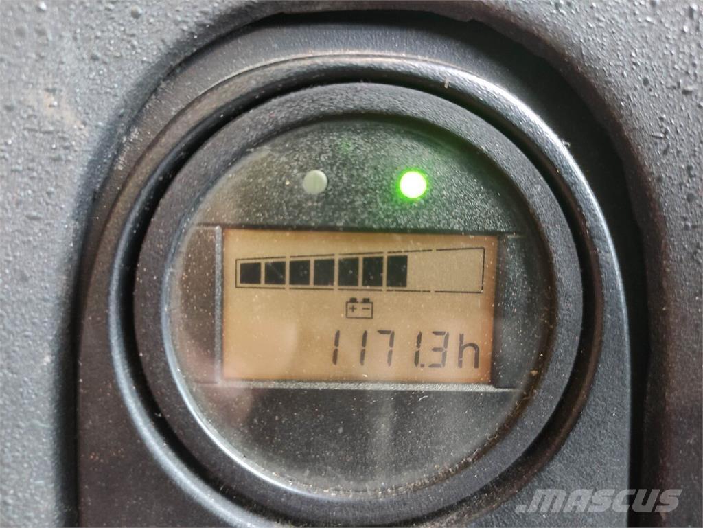 Linde L12 i Transpaleta manuala