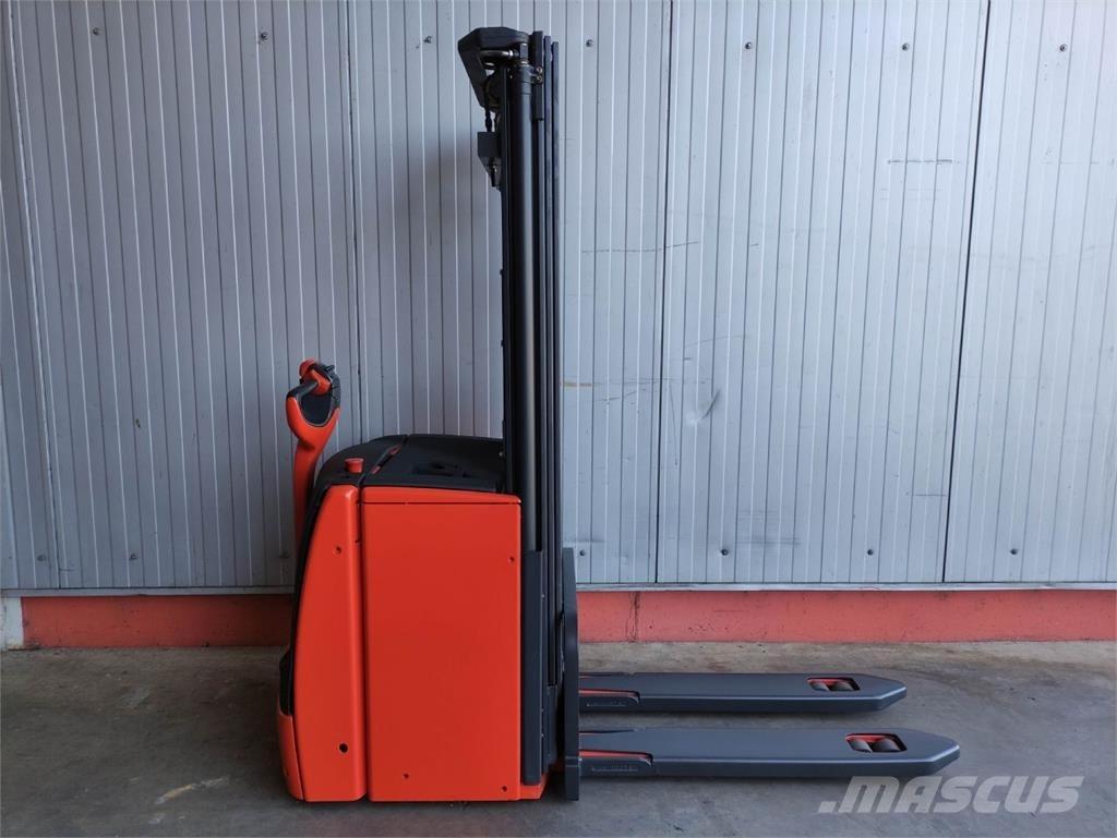 Linde L16-1173 (LACK NEU) Transpaleta manuala