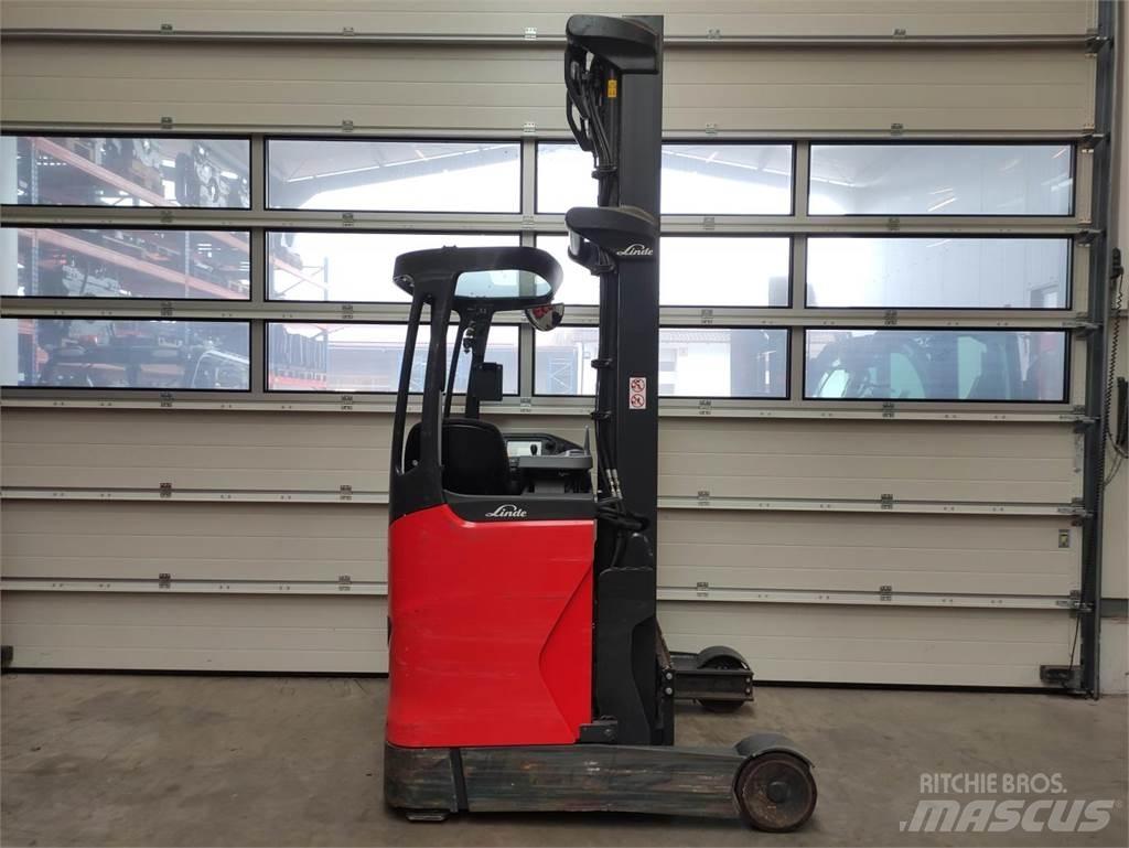Linde R12B-01-1120 Stivuitor cu catarg retractabil