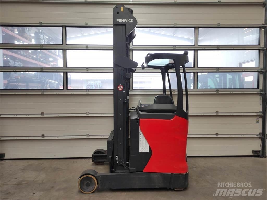 Linde R14-01-1120 Stivuitor cu catarg retractabil