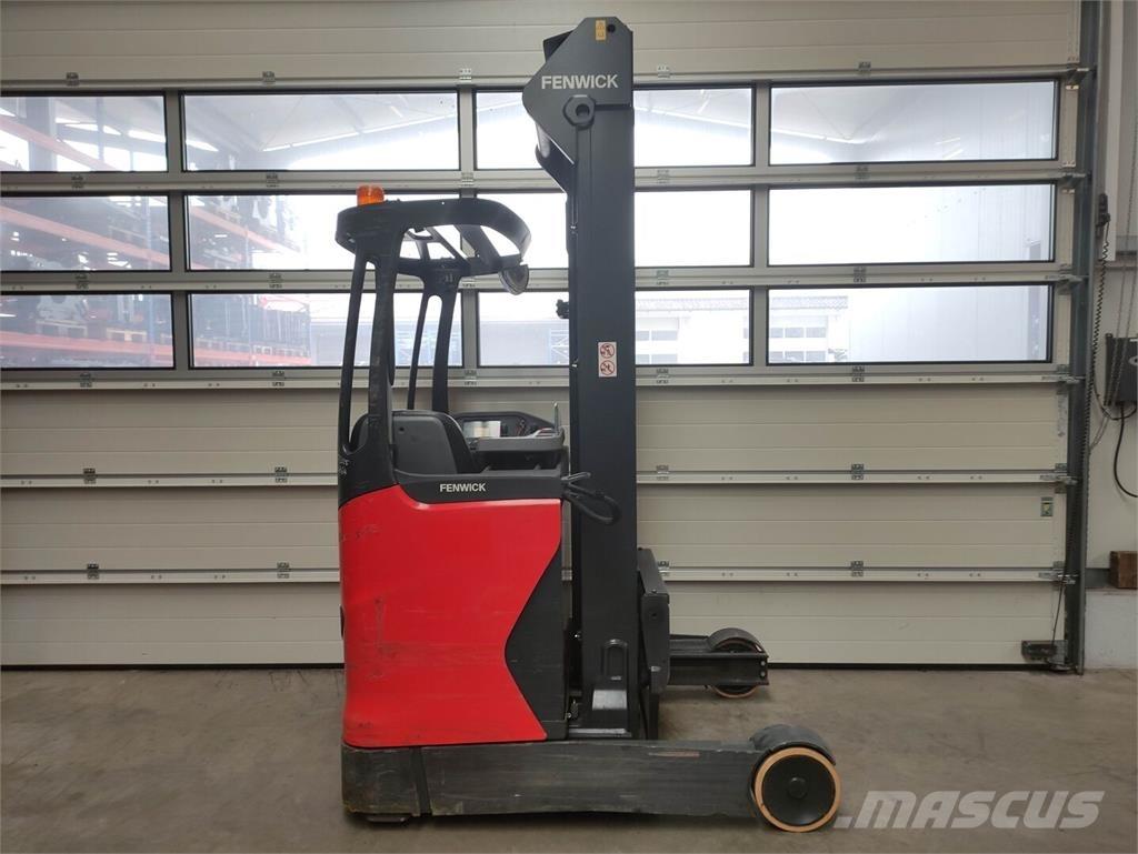Linde R14-01-1120 Stivuitor cu catarg retractabil
