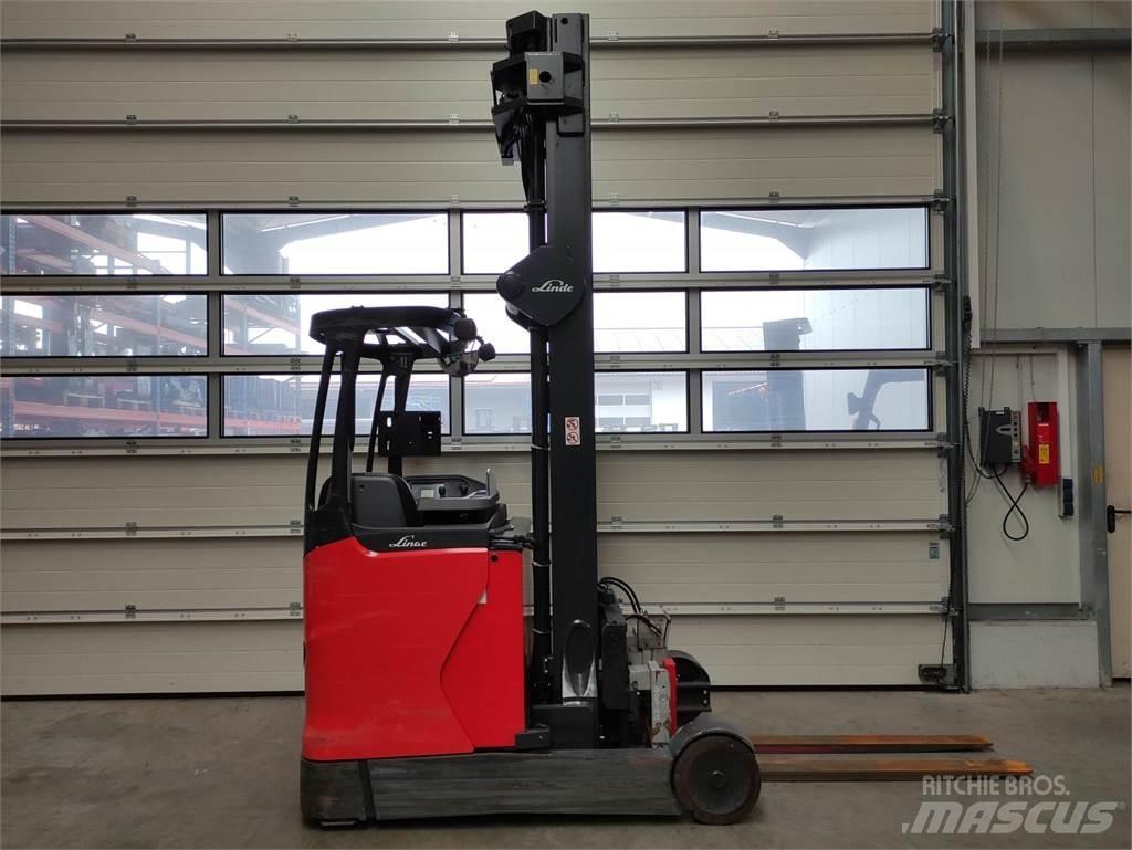 Linde R20-1120 Stivuitor cu catarg retractabil