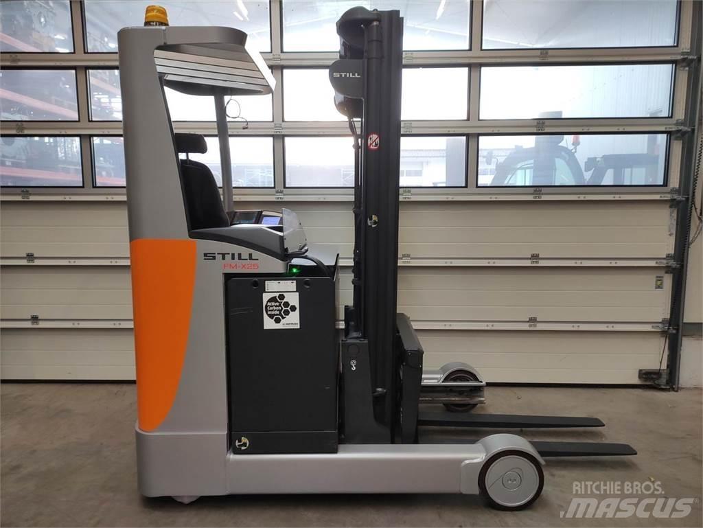 Still FM-X-25 (LACK NEU) Stivuitor cu catarg retractabil