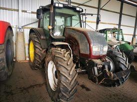 Valtra N121   PTO