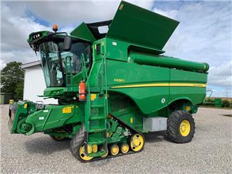 John Deere S690i