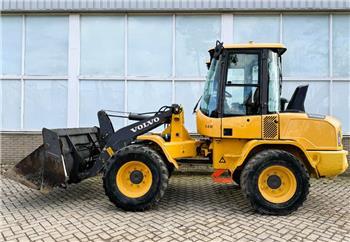 Volvo L 30 G *2018*  *2437 HOURS *   *CE* -180-