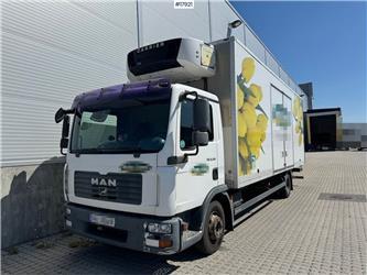 MAN TGL 12.210 4x2 box truck w/ Carrier unit and lift