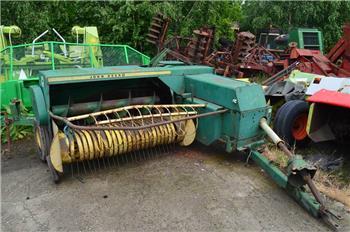 John Deere 346