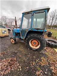  tractor Ford 3600