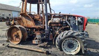 Massey Ferguson 8250     cooler