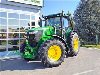 John Deere 7230R