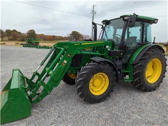 John Deere 5115M