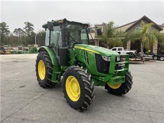 John Deere 5115M