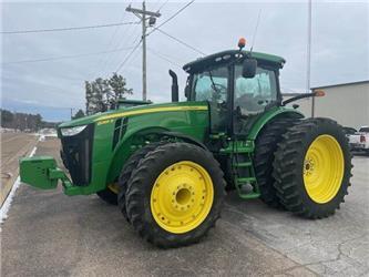 John Deere 8285R