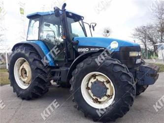 New Holland 8560