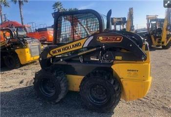 New Holland L320
