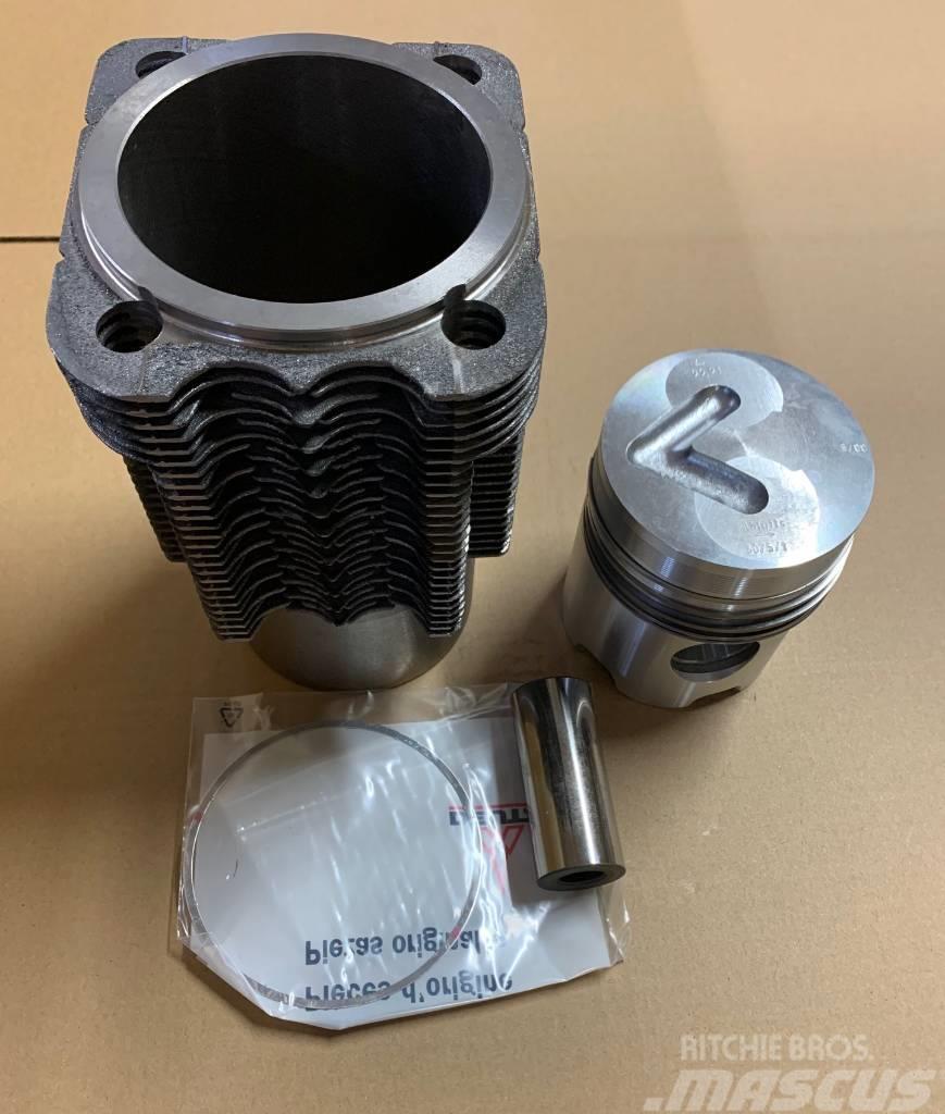 Deutz-Fahr Cylinder / piston set 912W 02929972, 02921586 Motoare