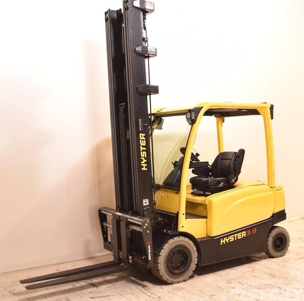 Hyster J3.0XN-80 Stivuitor electric