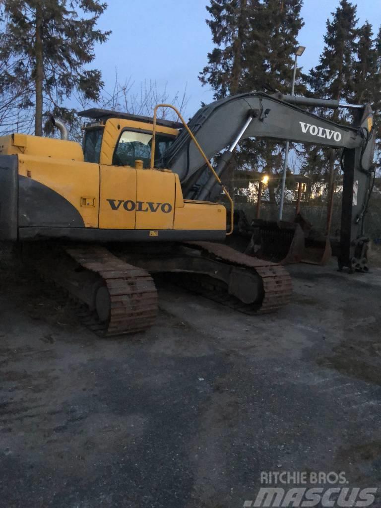 Volvo 210 EC Excavatoare pe senile