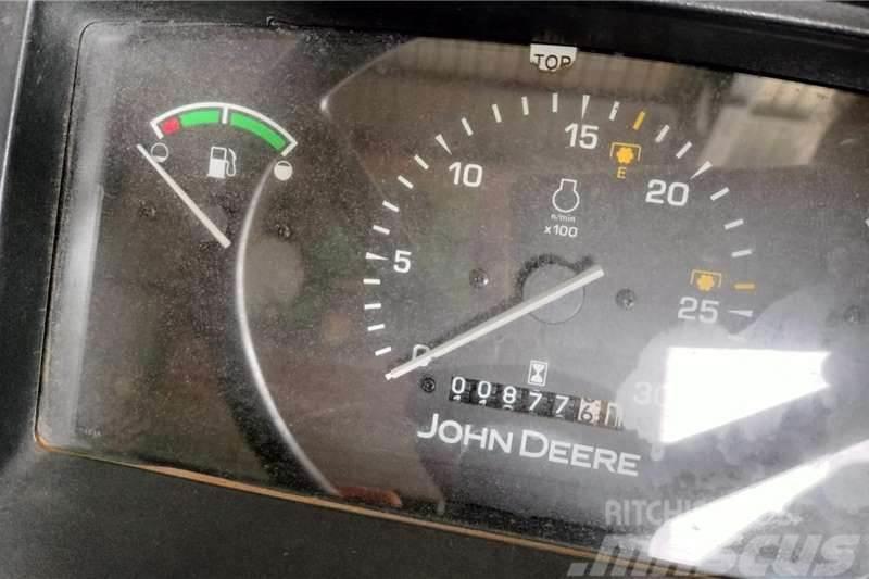 John Deere 5303 TWD Tractoare