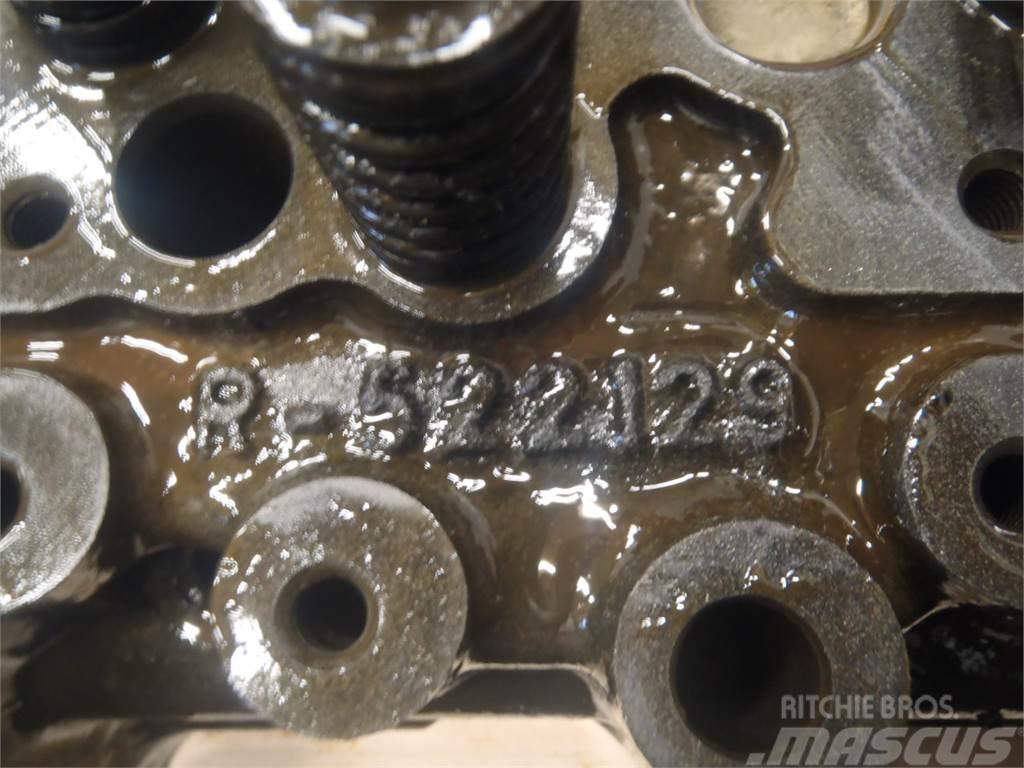 John Deere 4720 Cylinder Head Motoare