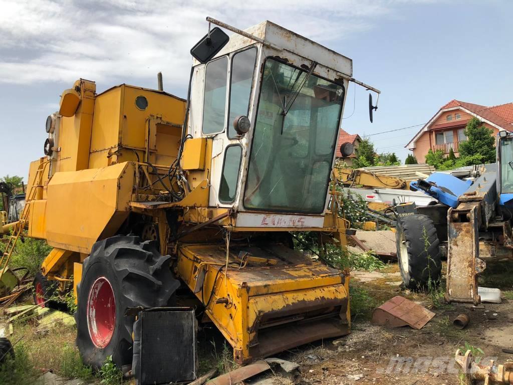 CLAAS Dominator FOR PARTS Combine de secerat