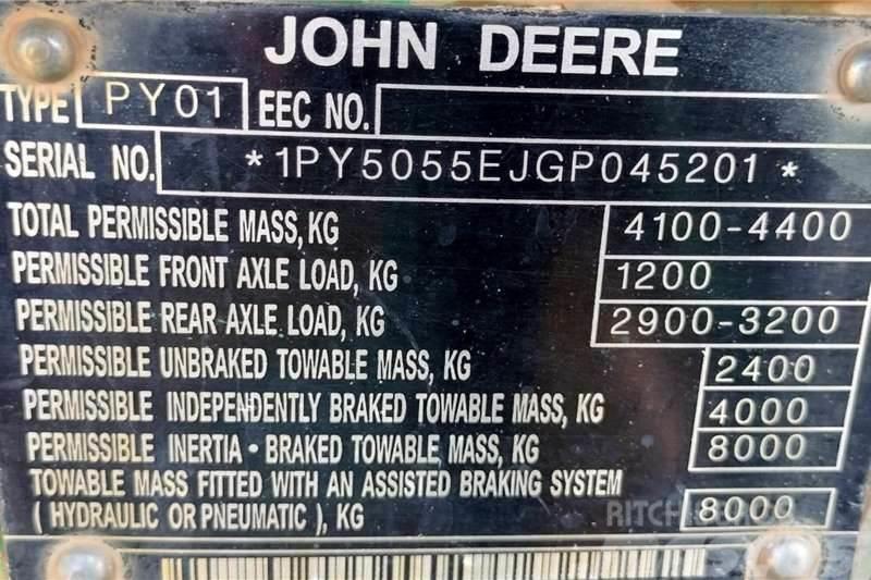 John Deere 5055E MOD Tractoare