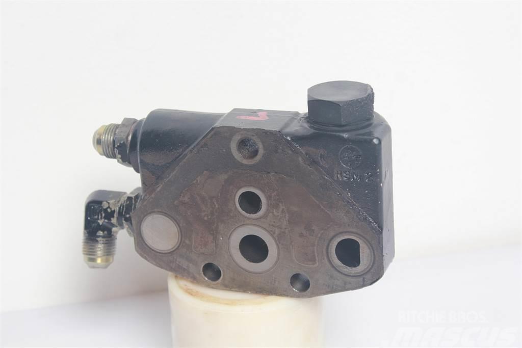 Massey Ferguson 4255 Remote control valve Hidraulice
